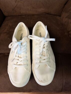 Women’s White Canvas Sneakers